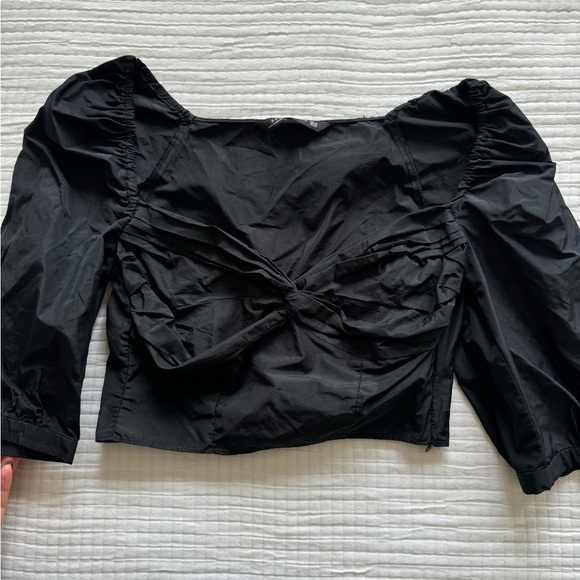 Crop Knot Top - Picture 2 of 6